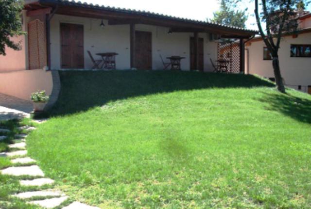 Villaggio Del Sole Giove Luaran gambar